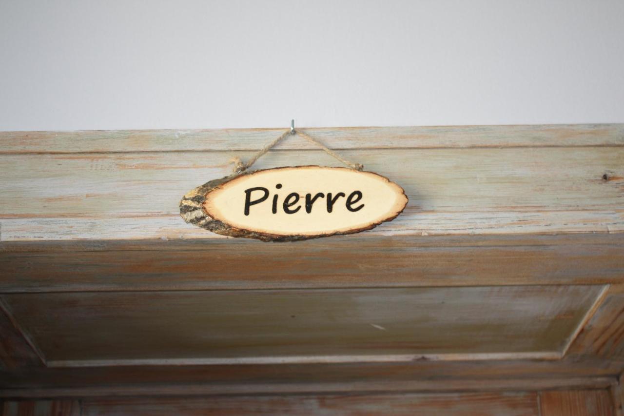 Le vieux presbytère Confracourt Esterno foto